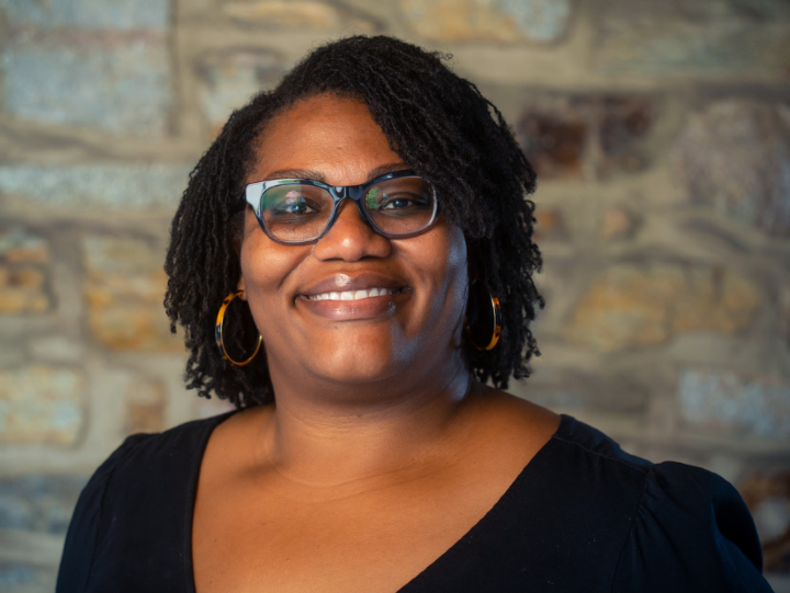 Aarika Camp headshot image