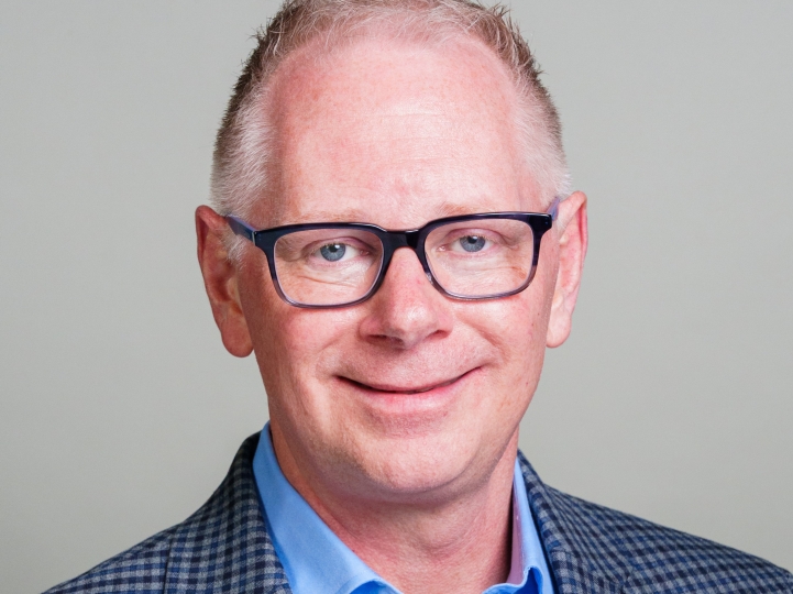 Jim Hoppe Shinn headshot image