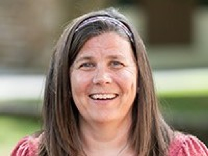 Jenn Loue headshot image