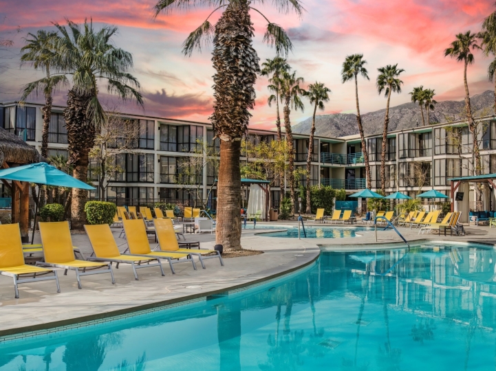 Sunset photo of the Riviera Resort & Spa at Palm Springs